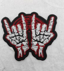 Рок нашивка Skeleton Rock Hands бродиран пач със скелетни ръце
