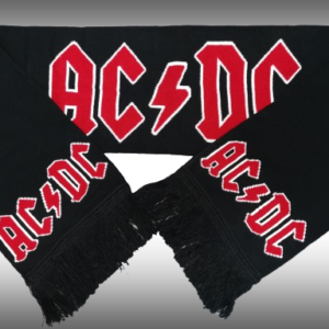 Черен зимен шал AC/DC с голямо червено-бяло лого и черни ресни в краищата