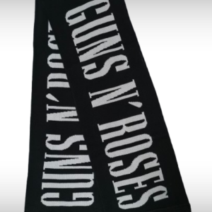 Черен зимен шал Guns N' Roses със сиви надписи и плътни черни ресни