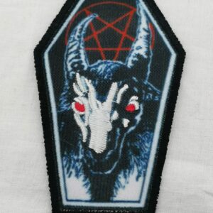 Бродирана метъл нашивка Bathory с козел и червен пентаграм