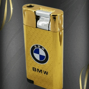 Златна запалка с логото на BMW.