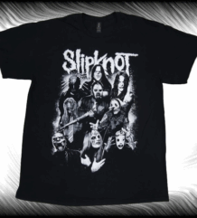 Черна тениска с щампа на групата Slipknot с маските им.