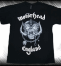 Черна тениска с класическата емблема на Motörhead - череп с шлем и надпис "England".