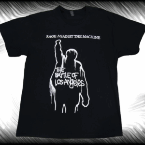 Черна тениска с щампа на вдигнат юмрук с надпис "Rage Against The Machine" и "The Battle Of Los Angeles".