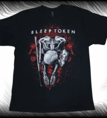 Черна тениска с арт щампа на скелет, държащ светещо сърце, с логото на Sleep Token.