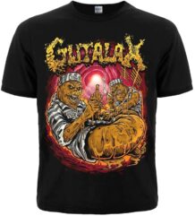 Тениска Gutalax goregrind дизайн с брутална илюстрация и prison сцена върху черен фон
